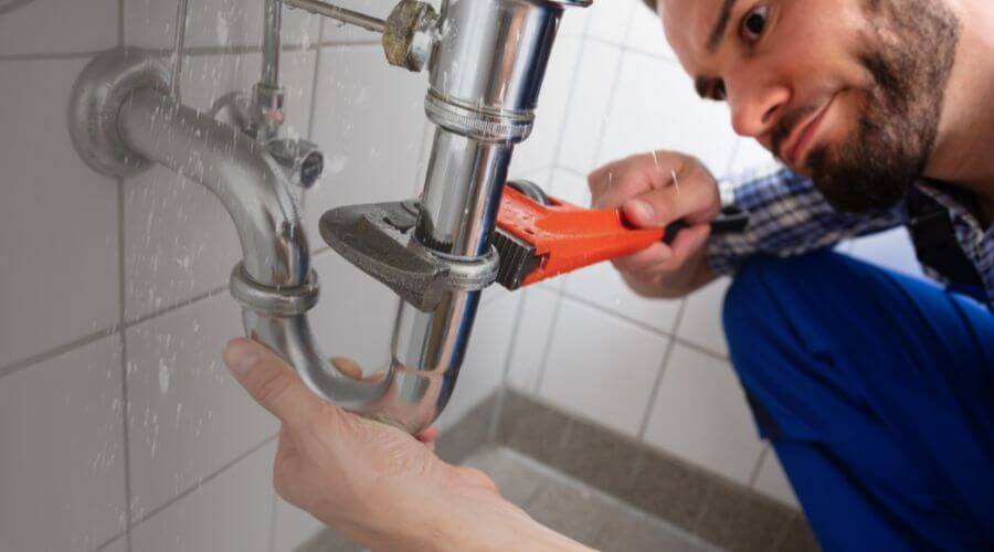 Professional same day plumber in Plover, IA